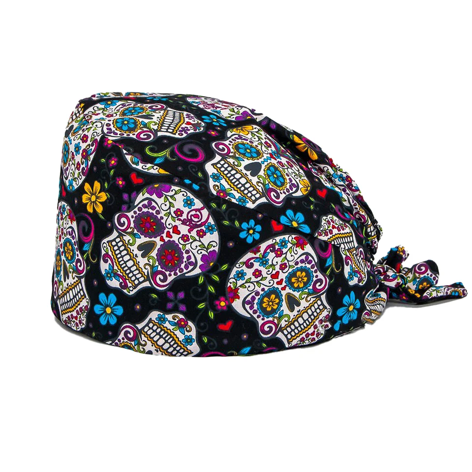 chapeau bloc opératoire noir à motifs